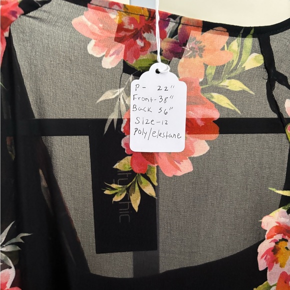 Floral Print City Chic Wrap Dress~Size 12 - Picture 8 of 8